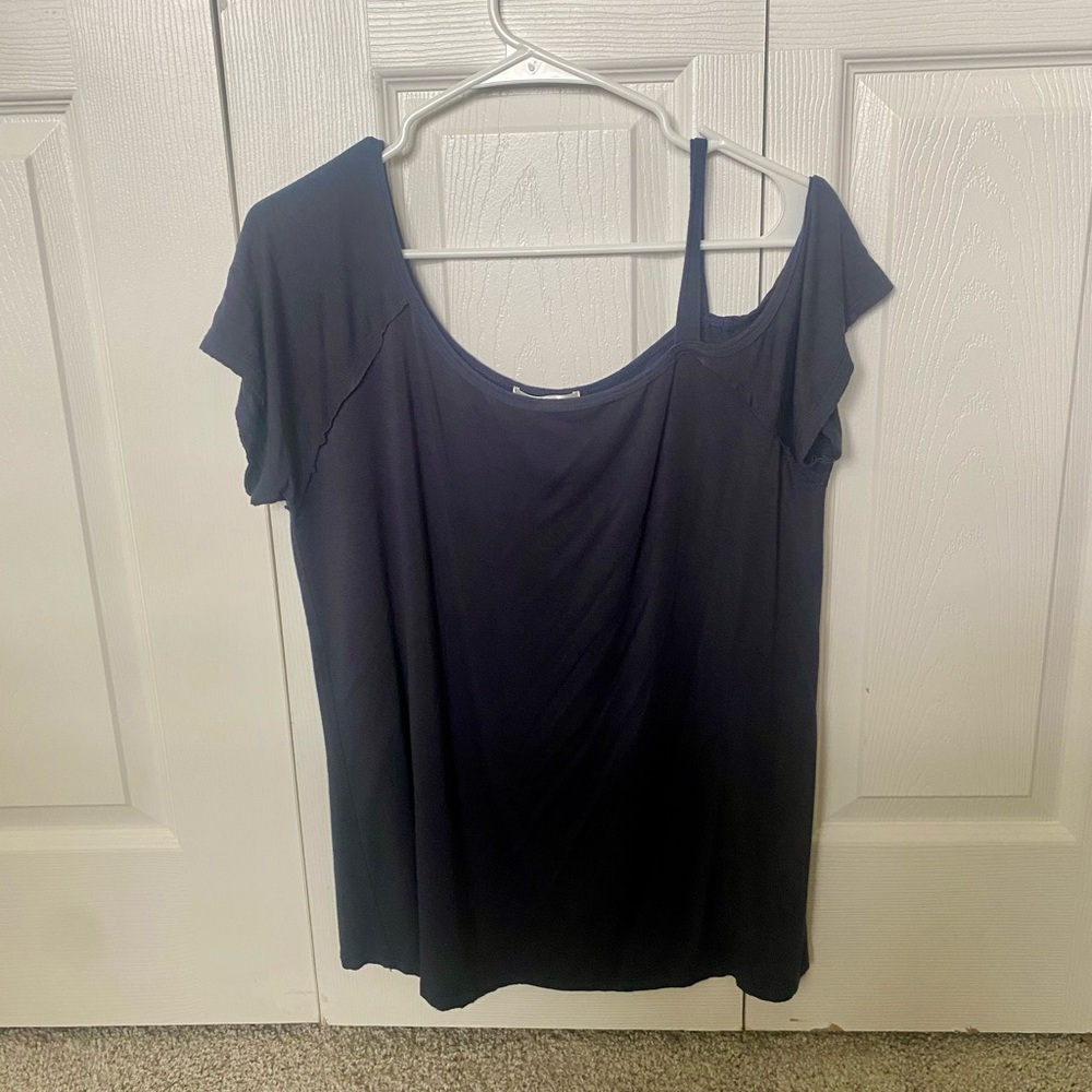 Nine Britton Top